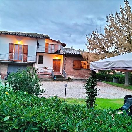 Casa vacanze Bonardini Castiglione del Lago Esterno foto